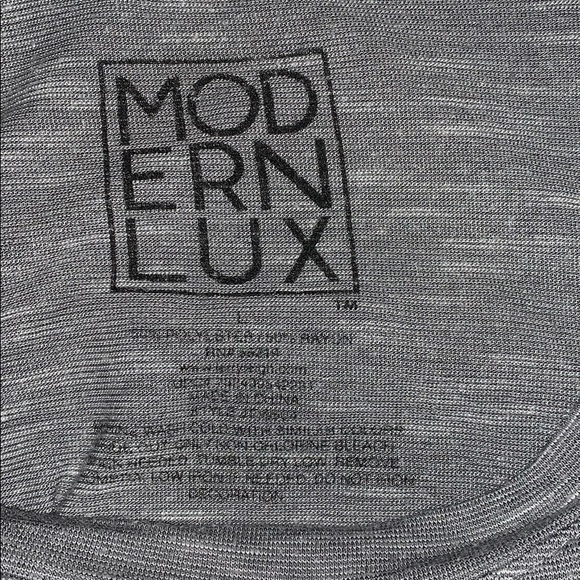 Cute Graphic Tee - Picture 3 of 3